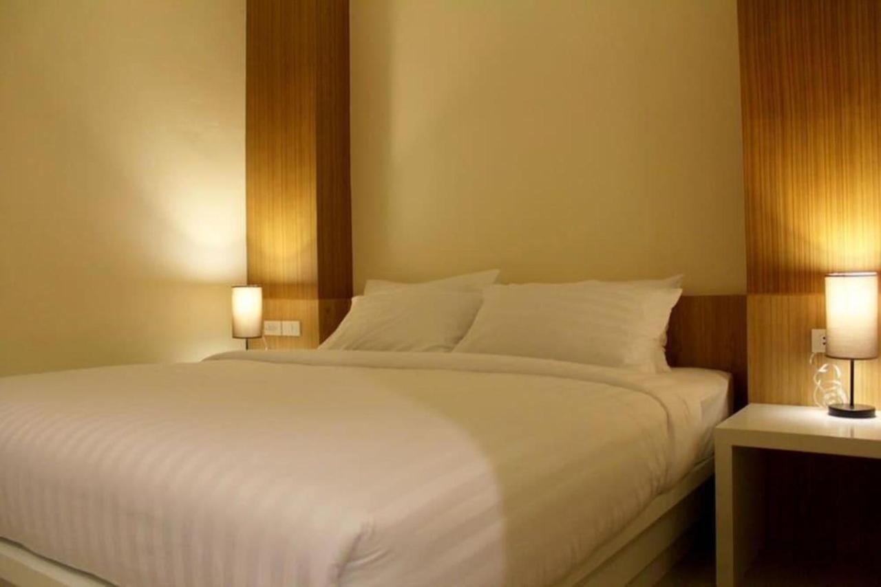 The Little Nest Phuket Hotel Buitenkant foto