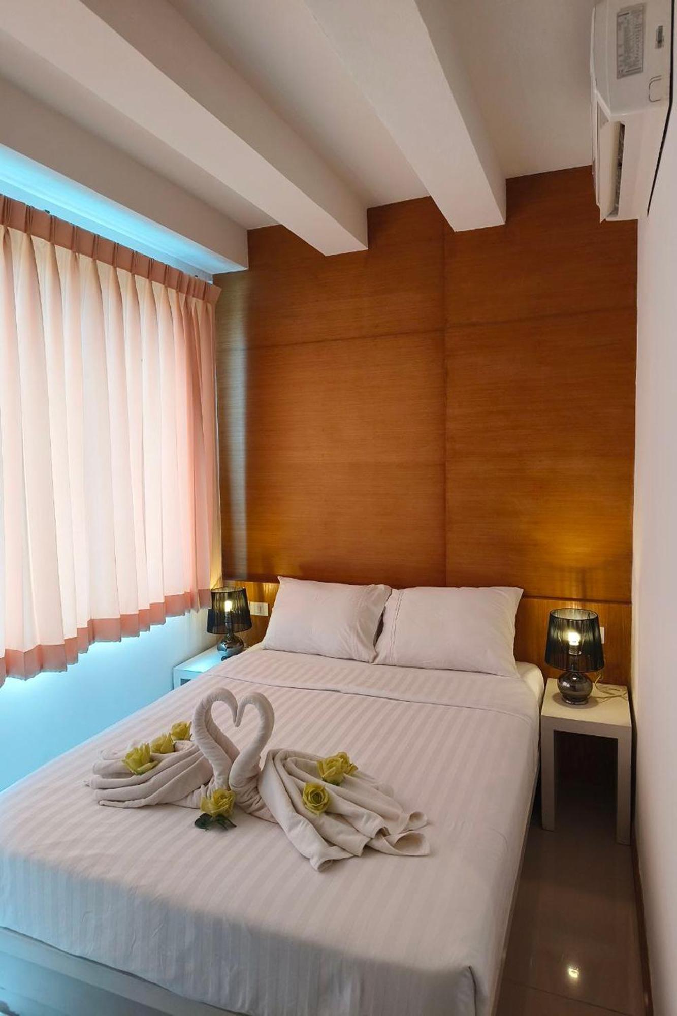 The Little Nest Phuket Hotel Buitenkant foto